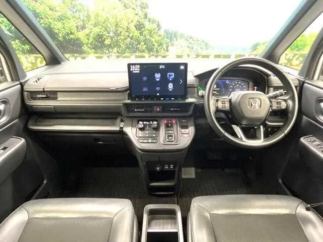 Honda Step WGN 2024 — миниатюра 2