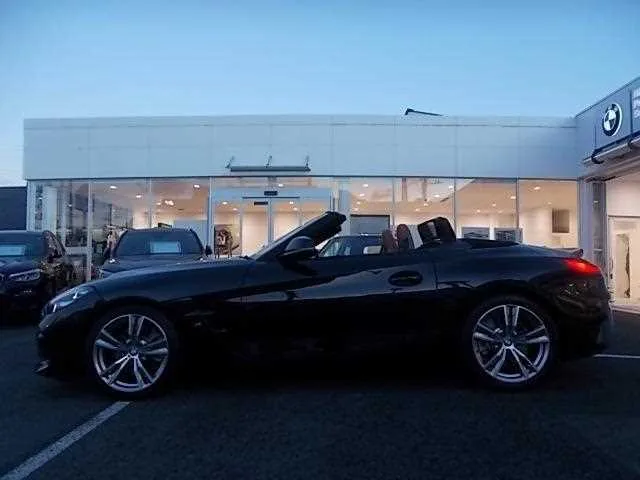 BMW Z4 2024 — миниатюра 2