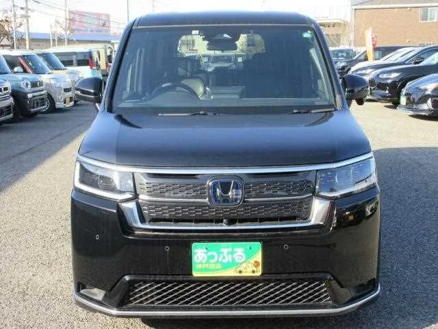 Honda Step WGN 2022 — миниатюра 2