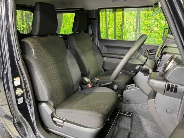 Suzuki Jimny 2025 — миниатюра 5