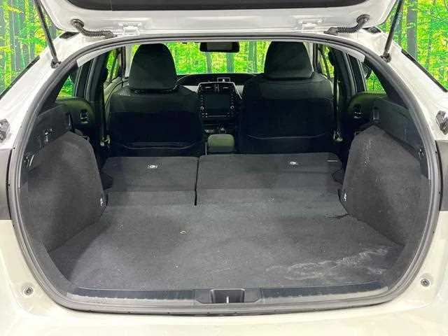 Toyota Prius 2022 — миниатюра 4