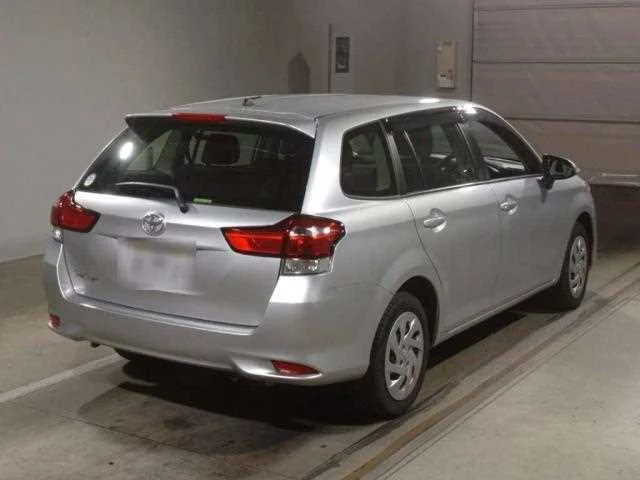 Toyota Corolla Fielder 2023 — миниатюра 2