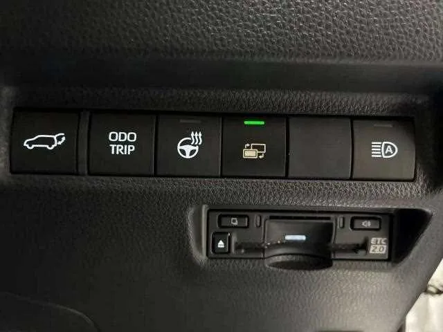 Toyota RAV4 2023 — миниатюра 3