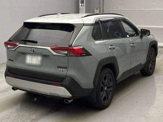 Toyota RAV4 2024 — миниатюра 2