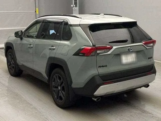 Toyota RAV4 2024 — миниатюра 5