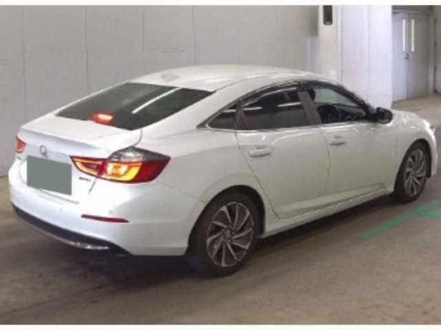 Honda Insight 2022 — миниатюра 2