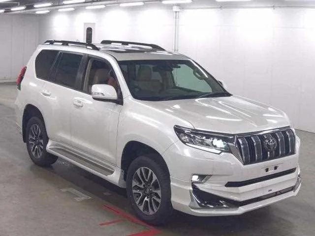 Toyota Land Cruiser Prado 2022 — миниатюра 5