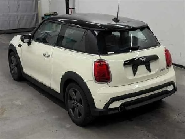BMW MINI 2023 — миниатюра 2