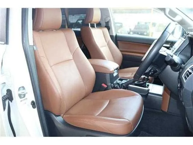 Toyota Land Cruiser Prado 2022 — миниатюра 5