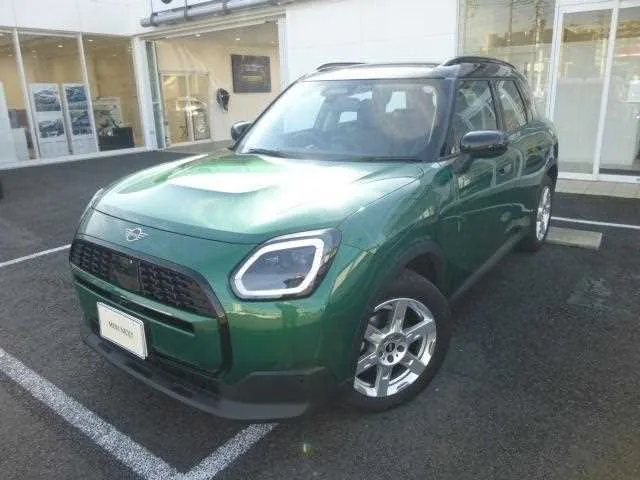 BMW MINI 2024 — миниатюра 2