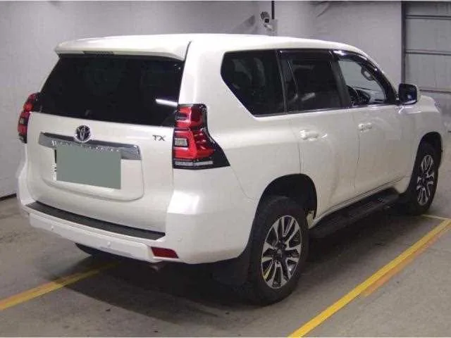 Toyota Land Cruiser Prado 2022 — миниатюра 4