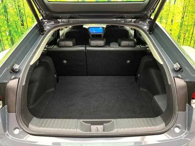 Toyota Prius 2023 — миниатюра 4