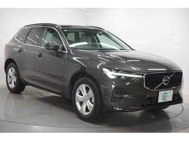 Volvo XC60 2022 — миниатюра 2