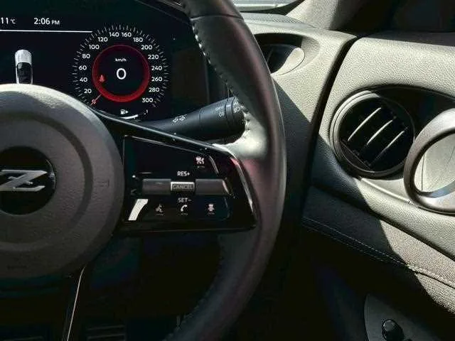 Nissan Fairlady Z 2022 — миниатюра 5