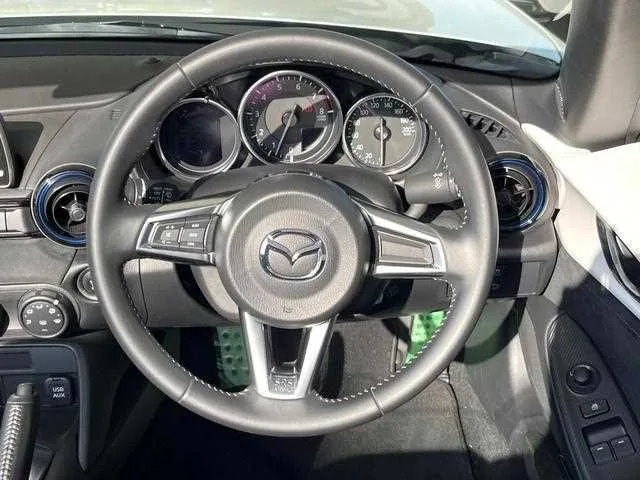 Mazda Roadster 2022 — миниатюра 5