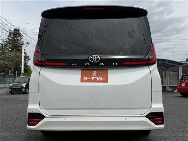 Toyota Noah 2025 — миниатюра 4