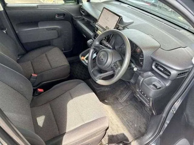 Toyota Sienta 2023 — миниатюра 3