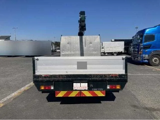 Mitsubishi Fuso Canter 2023 — миниатюра 3