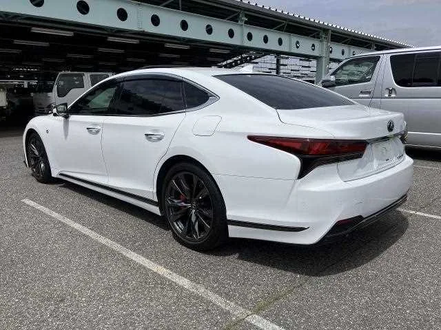Lexus LS 2022 — миниатюра 2