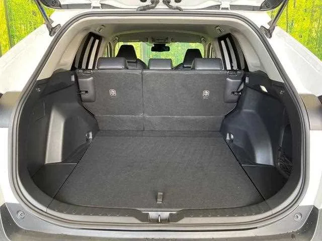Toyota RAV4 2022 — миниатюра 4