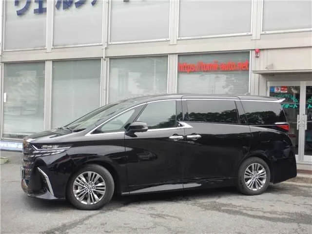 Toyota Alphard Hybrid Z 2025 — миниатюра 2