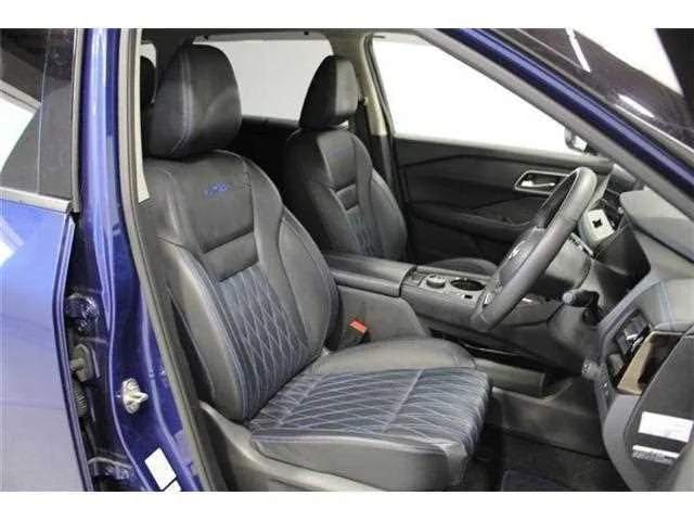 Nissan X-Trail 2023 — миниатюра 2