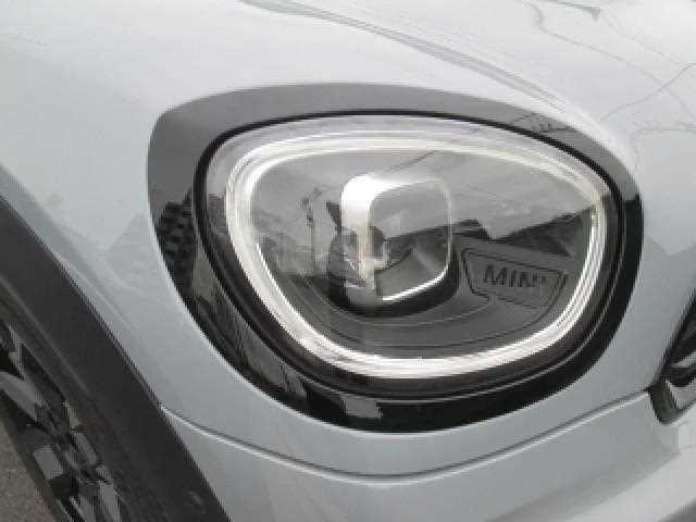 BMW MINI 2022 — миниатюра 4