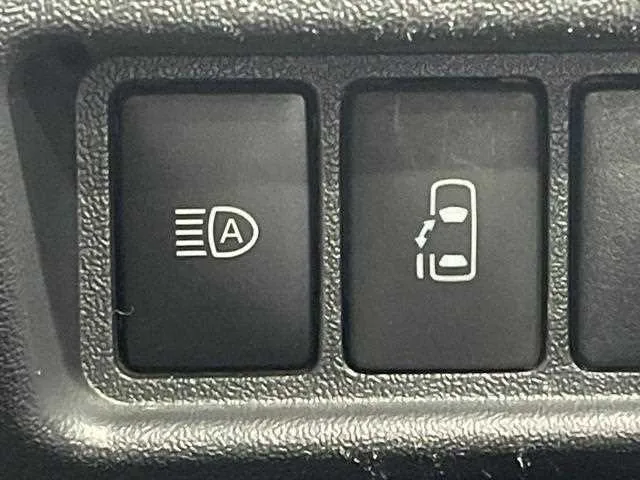 Toyota Hiace Wagon 2022 — миниатюра 3