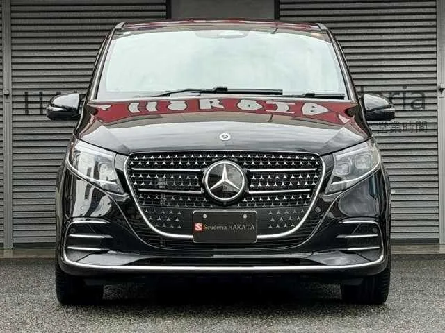Mercedes-Benz V-Class 2025 — миниатюра 2