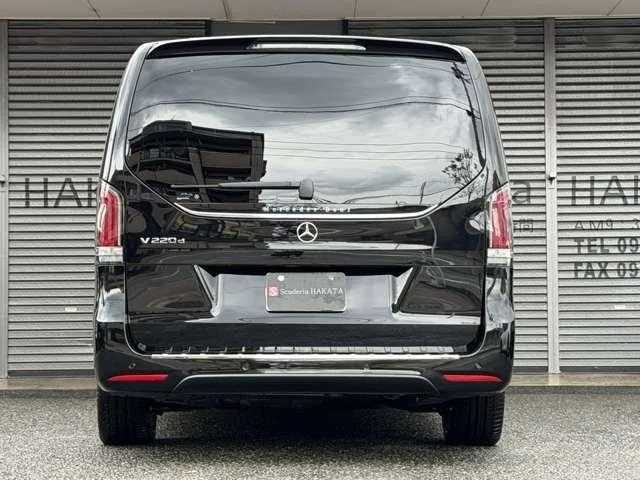 Mercedes-Benz V-Class 2025 — миниатюра 5