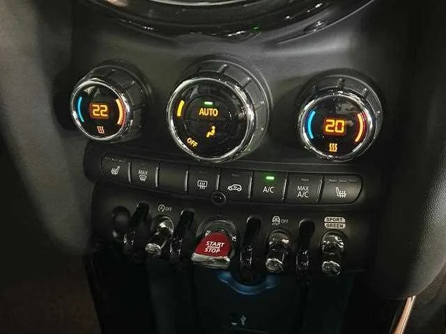 BMW MINI 2022 — миниатюра 4