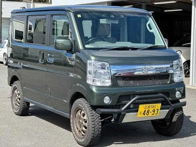 Suzuki Every Wagon 2023 — фото 1, купить с доставкой в Москву
