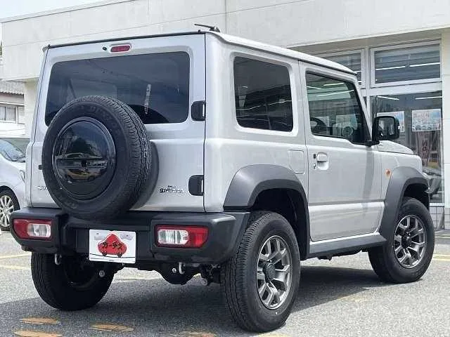Suzuki Jimny Sierra 2024 — миниатюра 2