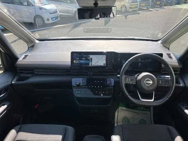 Nissan Serena 2023 — миниатюра 3
