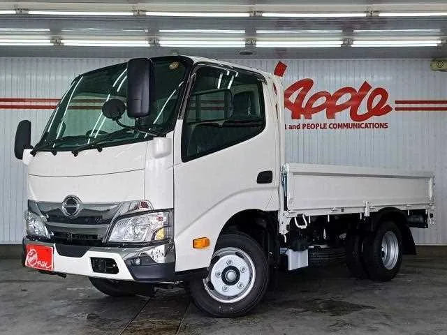 Hino Dutro 2026 — фото 1, купить с доставкой в Москву