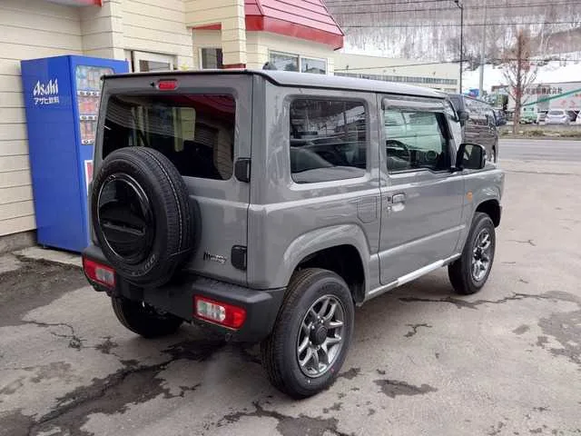 Suzuki Jimny 2026 — миниатюра 5