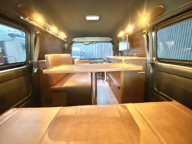 Toyota Hiace Wagon 2024 — миниатюра 2