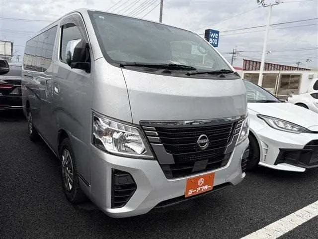 Nissan Caravan Van 2023 — фото 1, купить с доставкой в Москву