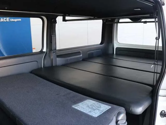Toyota Hiace Van 2024 — миниатюра 4