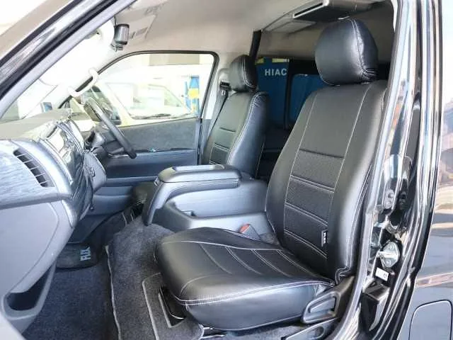 Toyota Hiace Wagon 2024 — миниатюра 2