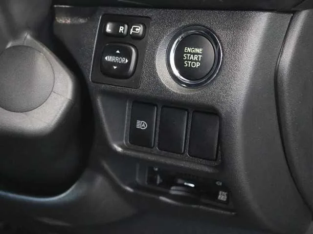 Toyota Hiace Van 2024 — миниатюра 5