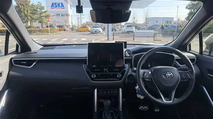 Toyota CorollaCross Z 2024 — миниатюра 5