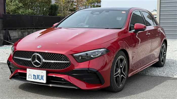 Mercedes-Benz A-Class A200d AMG 2024 — фото 1, купить с доставкой в Москву