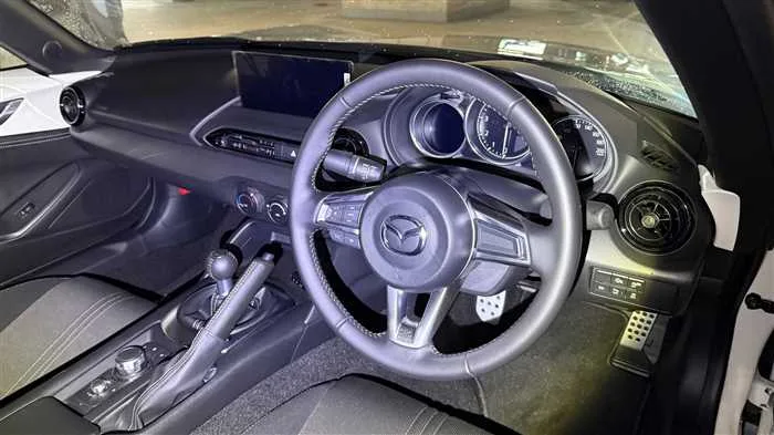 Mazda Roadster S 2024 — миниатюра 5