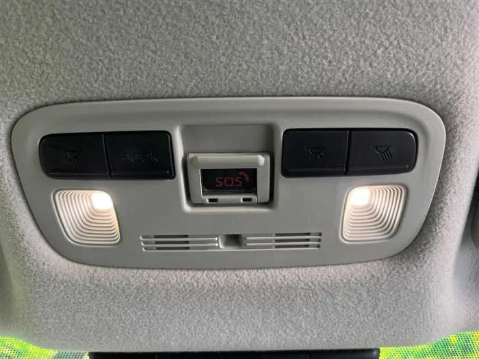 Toyota Sienta 2023 — миниатюра 5