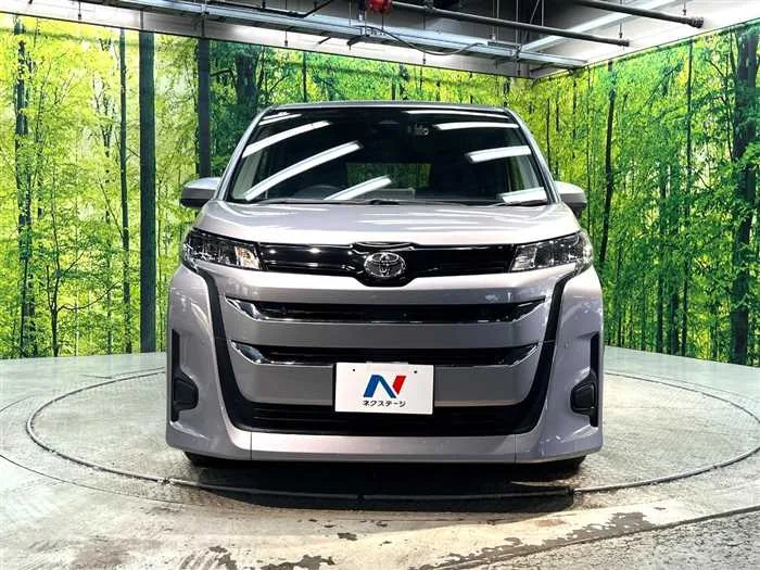 Toyota Noah 2023 — миниатюра 3