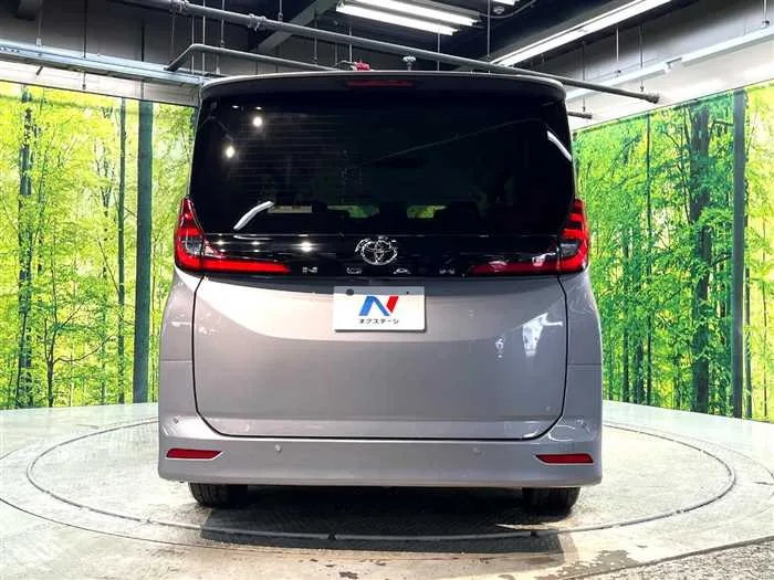 Toyota Noah 2023 — миниатюра 4