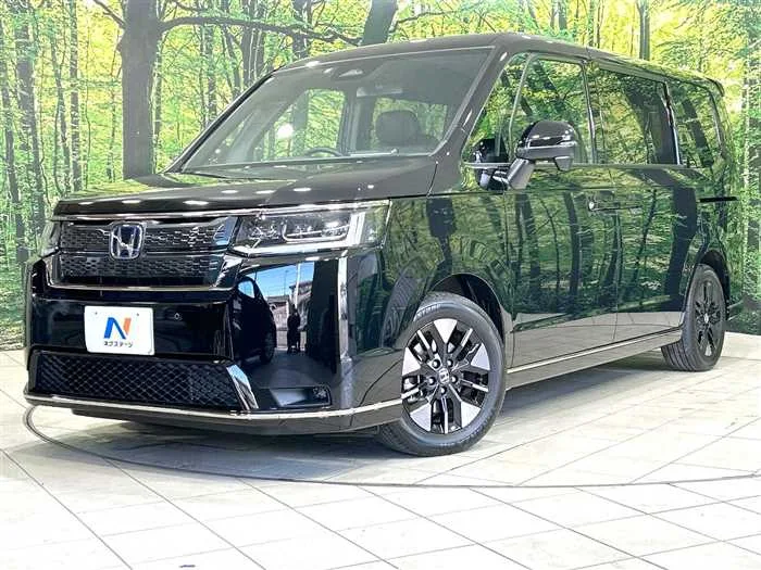 Honda Step WGN 2024 — фото 1, купить с доставкой в Москву