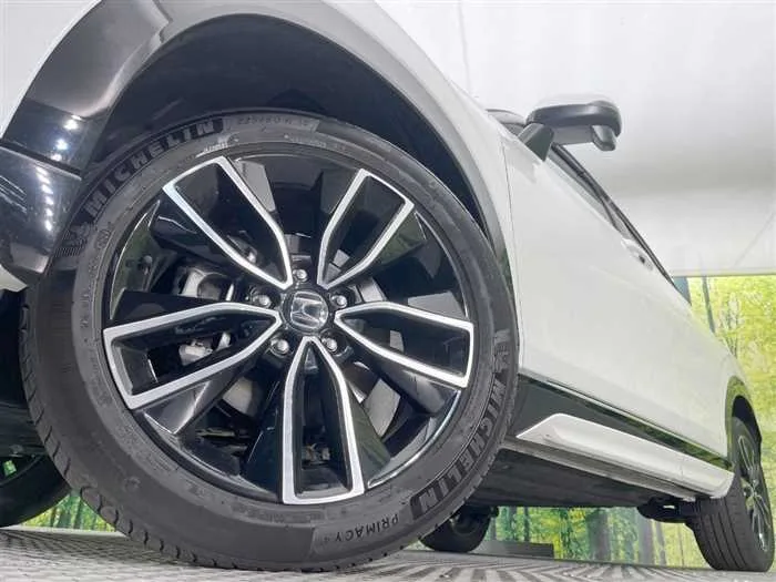 Honda VEZEL 2023 — миниатюра 4