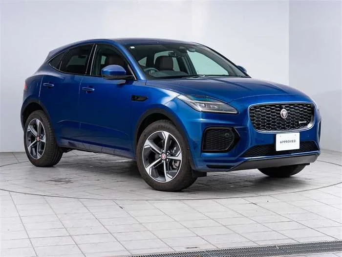 Jaguar E-Pace 2023 — фото 1, купить с доставкой в Москву